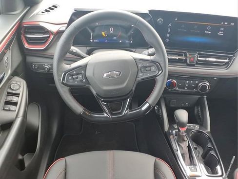 New 2026 Chevrolet TrailBlazer RS w/ Driver Confidence Package FWD image 4