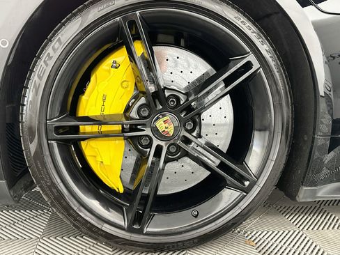 Used 2022 Porsche Taycan Turbo S w/ Premium Package AWD/4WD image 31