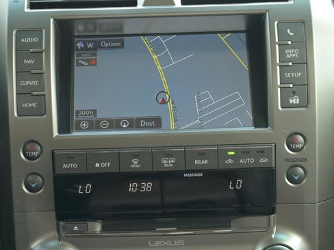 Used 2017 Lexus GX 460 Luxury AWD/4WD image 18