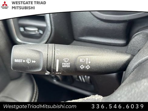 Used 2025 RAM 2500 Laramie AWD/4WD image 13