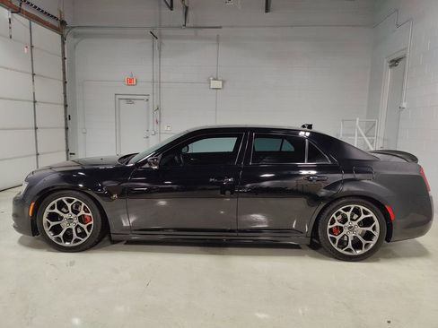 Used 2015 Chrysler 300 S w/ 300S Premium Group image 19