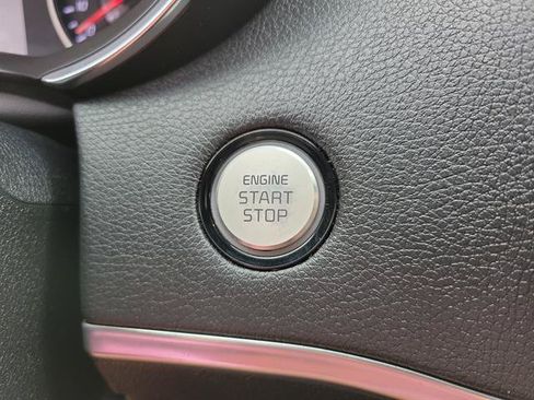 Used 2022 Kia Stinger GT-Line RWD image 16