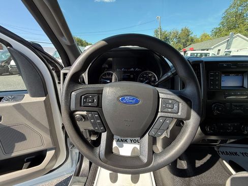 Used 2022 Ford F250 XL w/ Power Equipment Group image 6