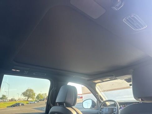 New 2026 Lincoln Navigator Reserve image 21