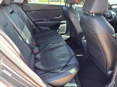 Used 2021 Hyundai Elantra Limited w/ Cargo Package FWD image 22