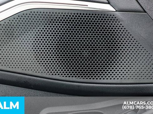 Used 2025 BMW 330i Sedan image 53