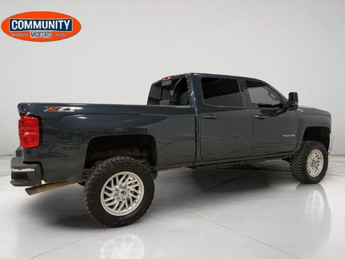 Used 2019 Chevrolet Silverado 2500 LT image 8