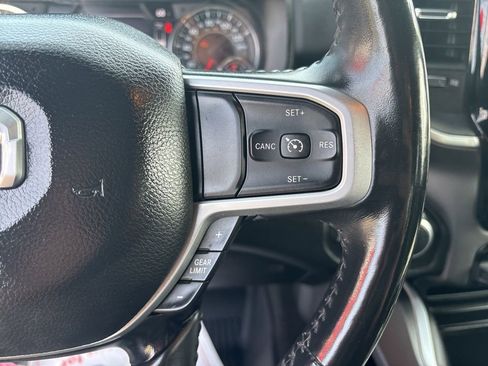 Used 2021 RAM 1500 Big Horn AWD/4WD image 17