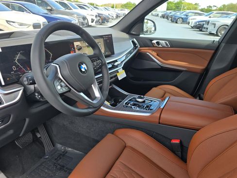 New 2026 BMW X5 xDrive40i w/ Executive Package AWD/4WD image 16