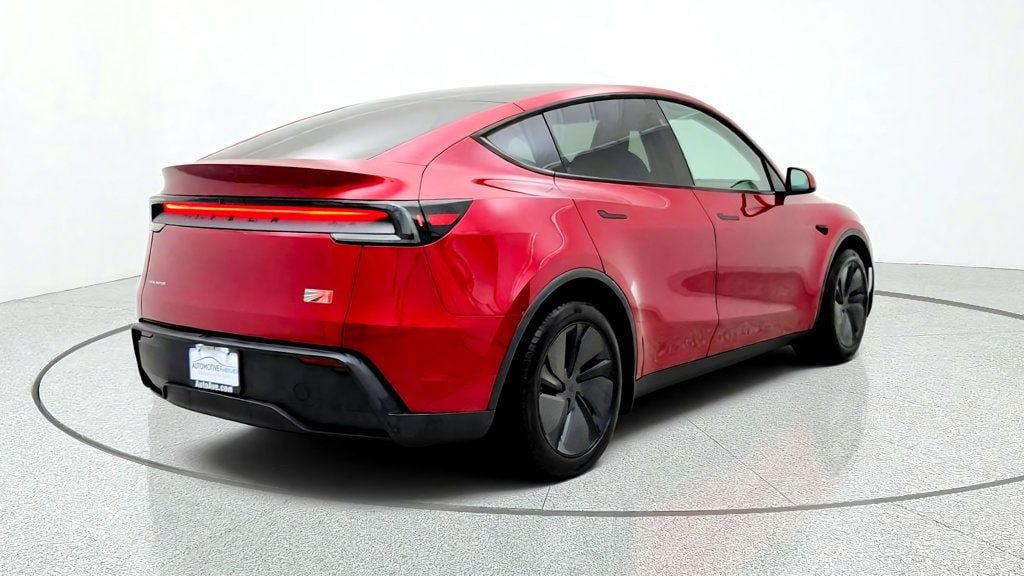 Used 2026 Tesla Model Y Long Range AWD/4WD image 5