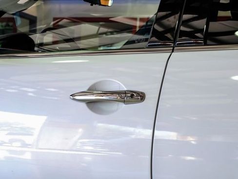 Used 2021 INFINITI QX80 Sensory w/ All-Season Package image 49