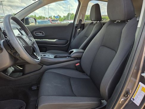 Used 2021 Honda HR-V EX image 14