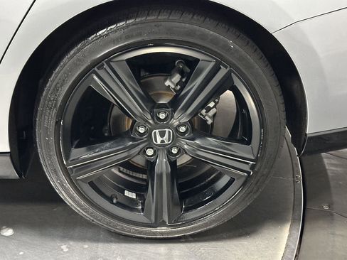 Used 2025 Honda Accord Sport image 19