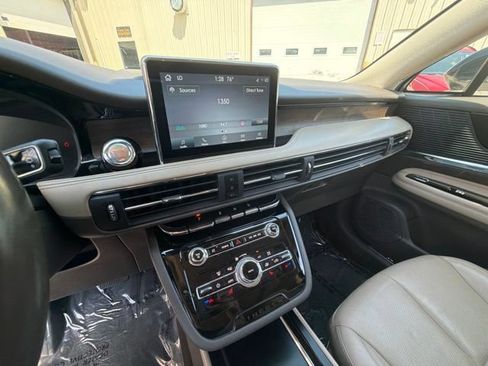 Used 2022 Lincoln Corsair Grand Touring AWD/4WD image 21