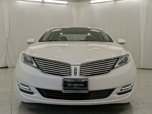 Used 2016 Lincoln MKZ Hybrid w/ Equipment Group 600A Reserve FWD image 3