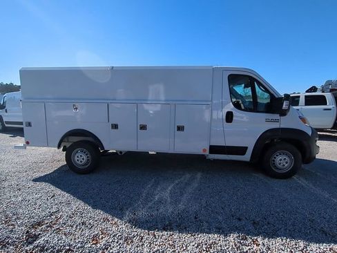 New 2024 RAM ProMaster 3500 w/ Convenience Group image 6