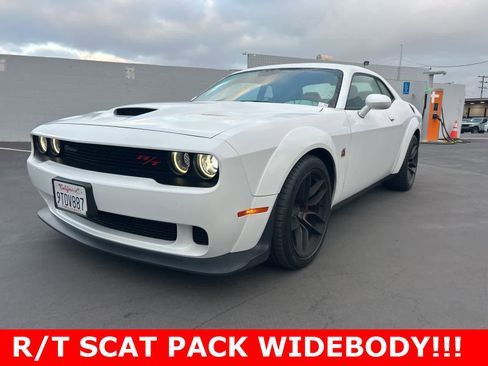 Used 2020 Dodge Challenger R/T Scat Pack image 1