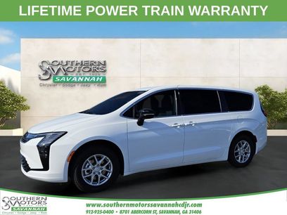 New 2027 Chrysler Pacifica Select