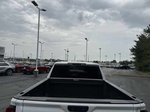 Used 2022 GMC Sierra 1500 Elevation w/ LPO, Elevation Black Package AWD/4WD image 20