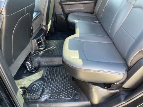 Used 2022 RAM 3500 Tradesman w/ Chrome Appearance Group image 23