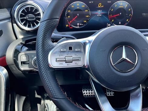 Used 2022 Mercedes-Benz CLA 250 image 21