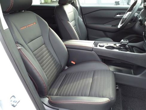 Certified 2025 Nissan Rogue Rock Creek image 18