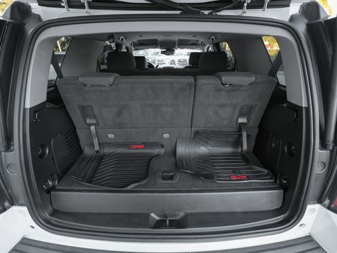 Used 2019 GMC Yukon SLE w/ Convenience Package image 41