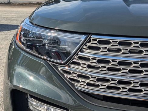 Used 2023 Ford Explorer Limited w/ Equipment Group 301A image 10