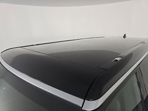 Used 2022 Rivian R1S Launch Edition image 13