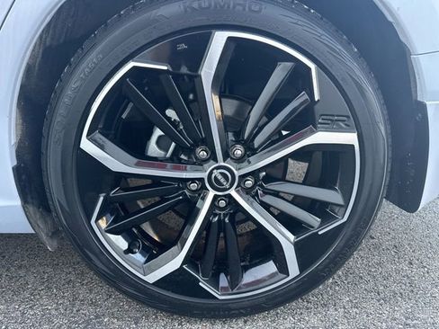 Certified 2024 Nissan Altima 2.5 SR w/ SR Premium Package image 9