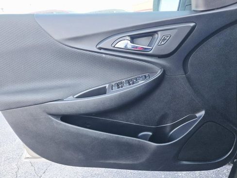 Used 2022 Chevrolet Malibu LT image 32