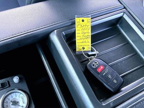 Used 2024 Toyota Tundra SR5 image 36