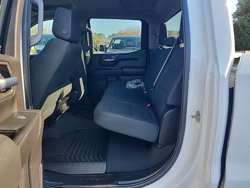 Used 2024 Chevrolet Silverado 1500 Custom image 24