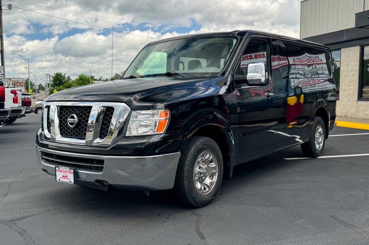 Used 2018 Nissan NV 3500 SV w/ Navigation Package RWD image 8