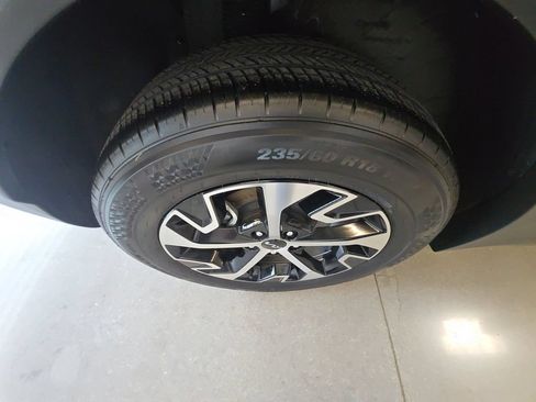 Used 2024 Kia Sportage EX AWD/4WD image 27