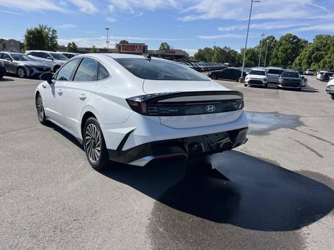 Used 2025 Hyundai Sonata SEL FWD image 5