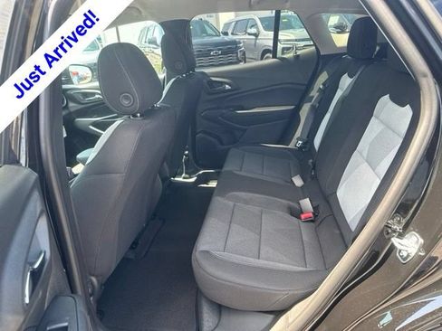 New 2026 Chevrolet Trax LS w/ LS Convenience Package FWD image 27