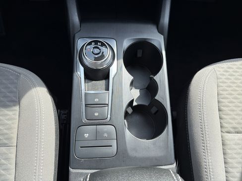 Used 2022 Ford Escape SE w/ Cold Weather Package AWD/4WD image 21