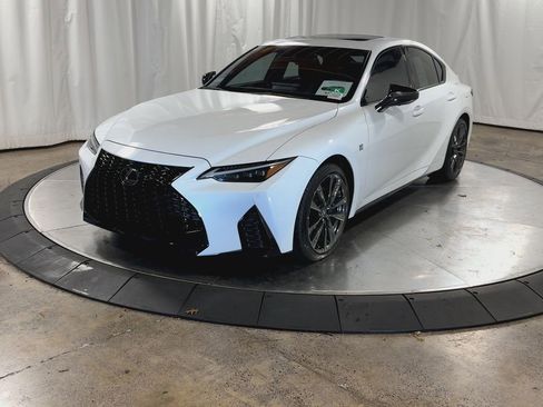 Used 2025 Lexus IS 350 F Sport image 4
