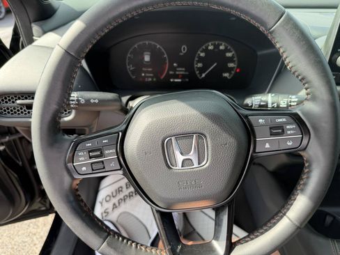 Used 2024 Honda HR-V Sport image 16