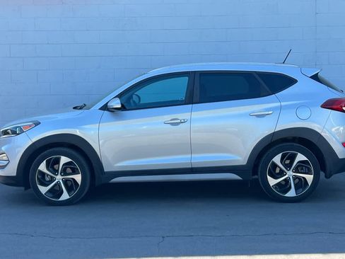 Used 2017 Hyundai Tucson Sport image 6