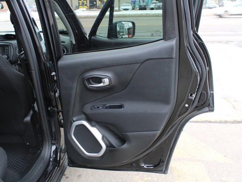 Used 2019 Jeep Renegade Sport w/ Sport Appearance Group image 61