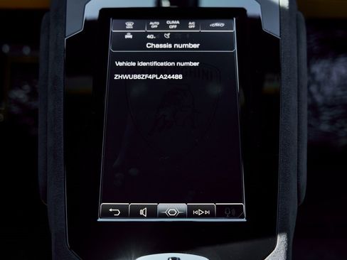 Used 2023 Lamborghini Huracan Tecnica image 67