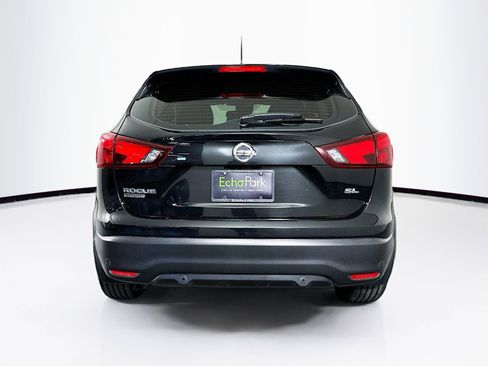 Used 2019 Nissan Rogue Sport SL w/ Premium Package image 7