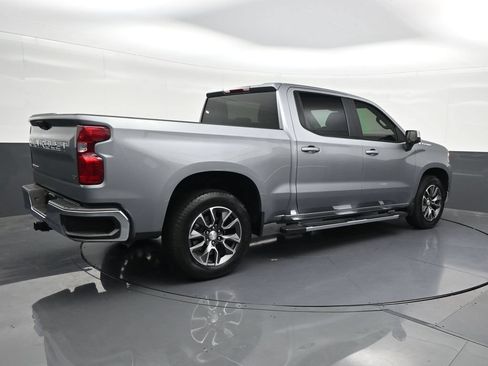 Used 2024 Chevrolet Silverado 1500 LT RWD image 5