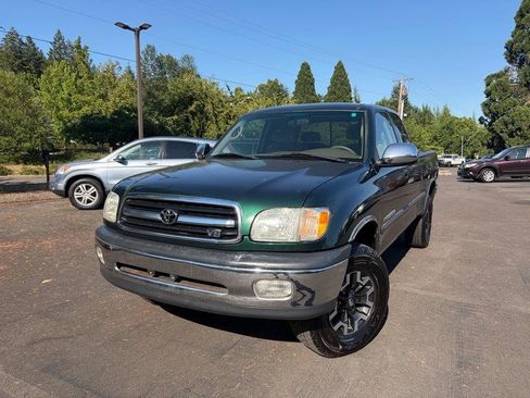 Used 2000 Toyota Tundra SR5 AWD/4WD image 2