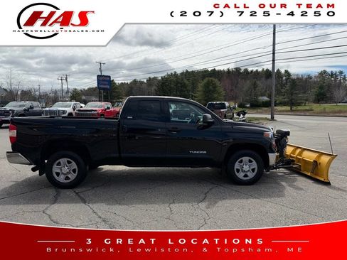 Used 2018 Toyota Tundra SR5 AWD/4WD image 8