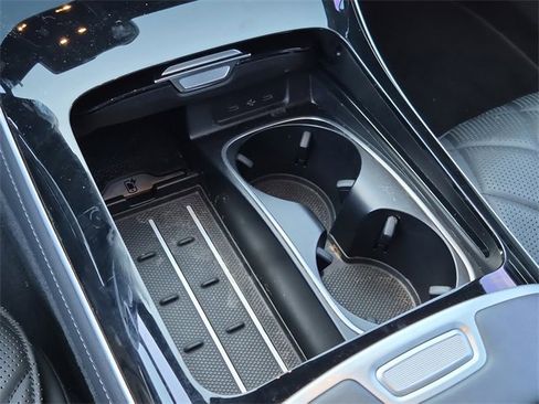 Used 2021 Mercedes-Benz S 580 S 580 4D Sedan image 31