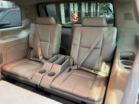 Used 2007 Chevrolet Tahoe LTZ w/ LTZ Preferred Equipment Group image 33