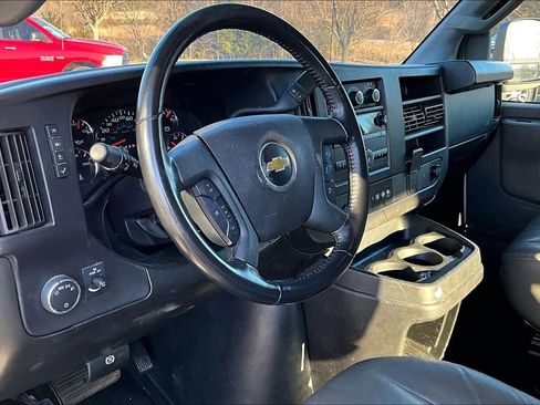Used 2022 Chevrolet Express 2500 Work Van w/ Driver Convenience Package image 11